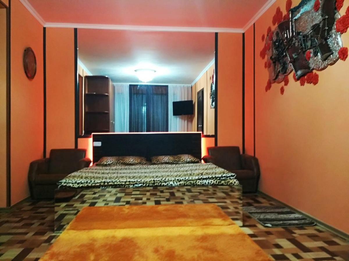 Studio Kryvy Rih Buitenkant foto